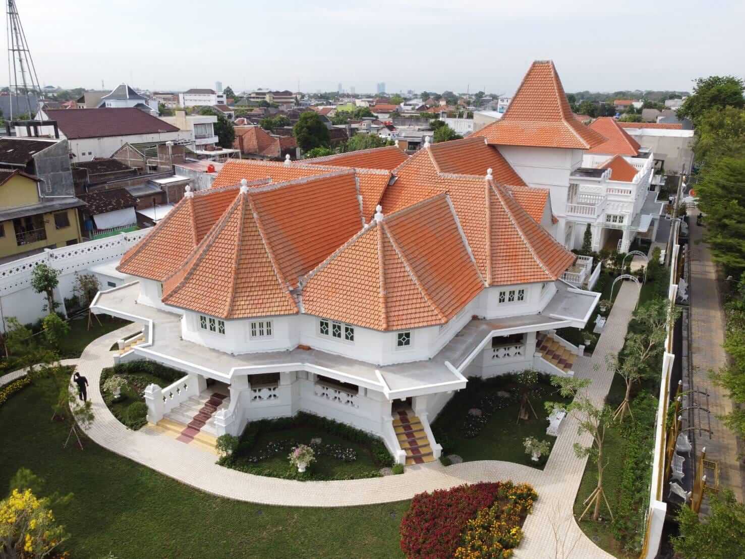 Gedung heritage klasik tampak udara, proyek restorasi oleh BKI
